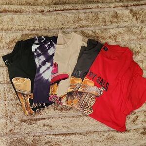 BUNDLE of Graphic Tees